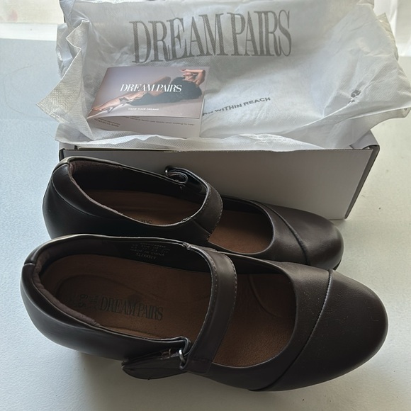 Dream Pairs women’s pump in brown, size 6.5 US - Picture 4 of 6
